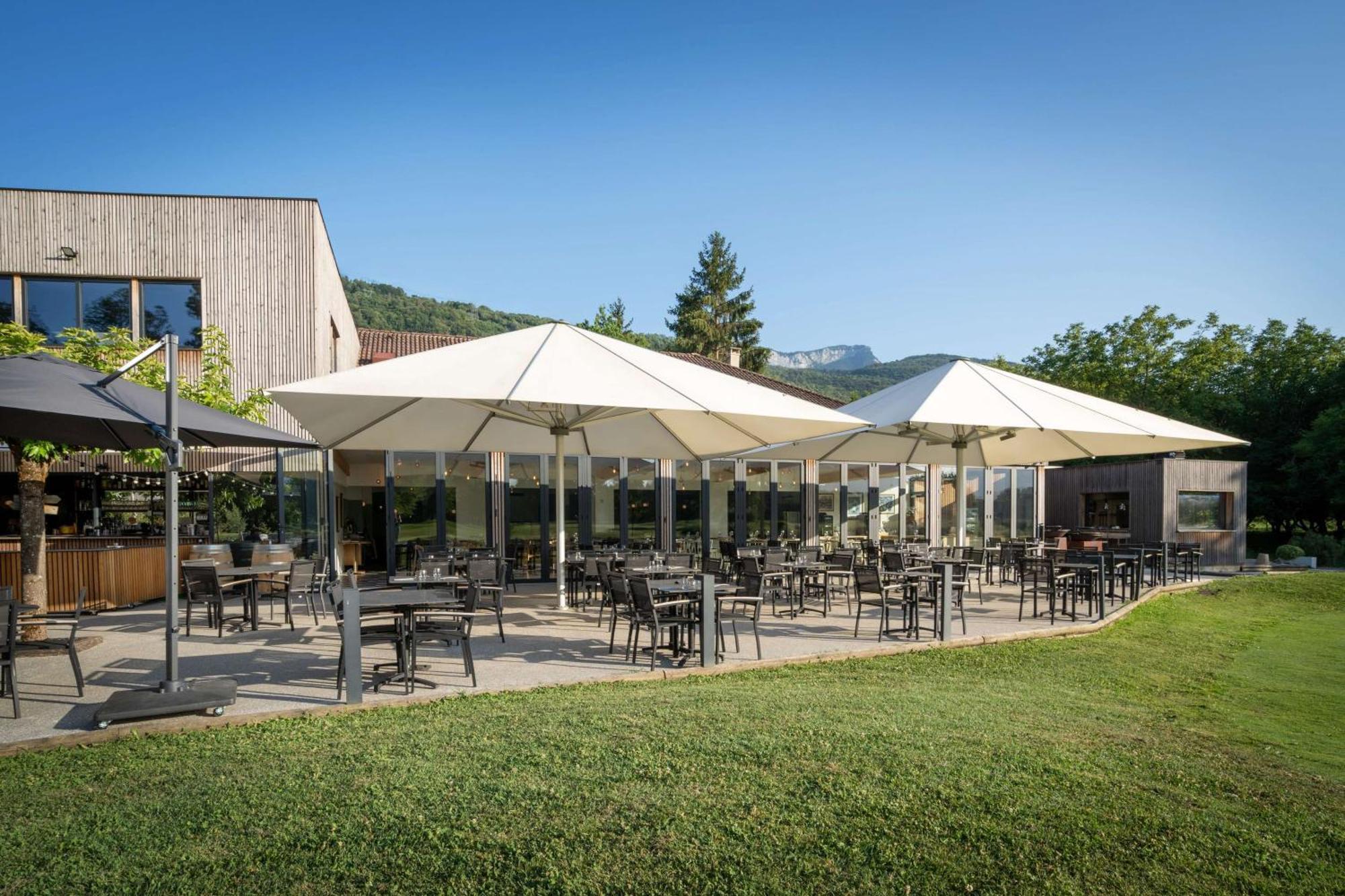 Domaine De Charmeil Saint-Quentin-sur-Isère Exterior photo