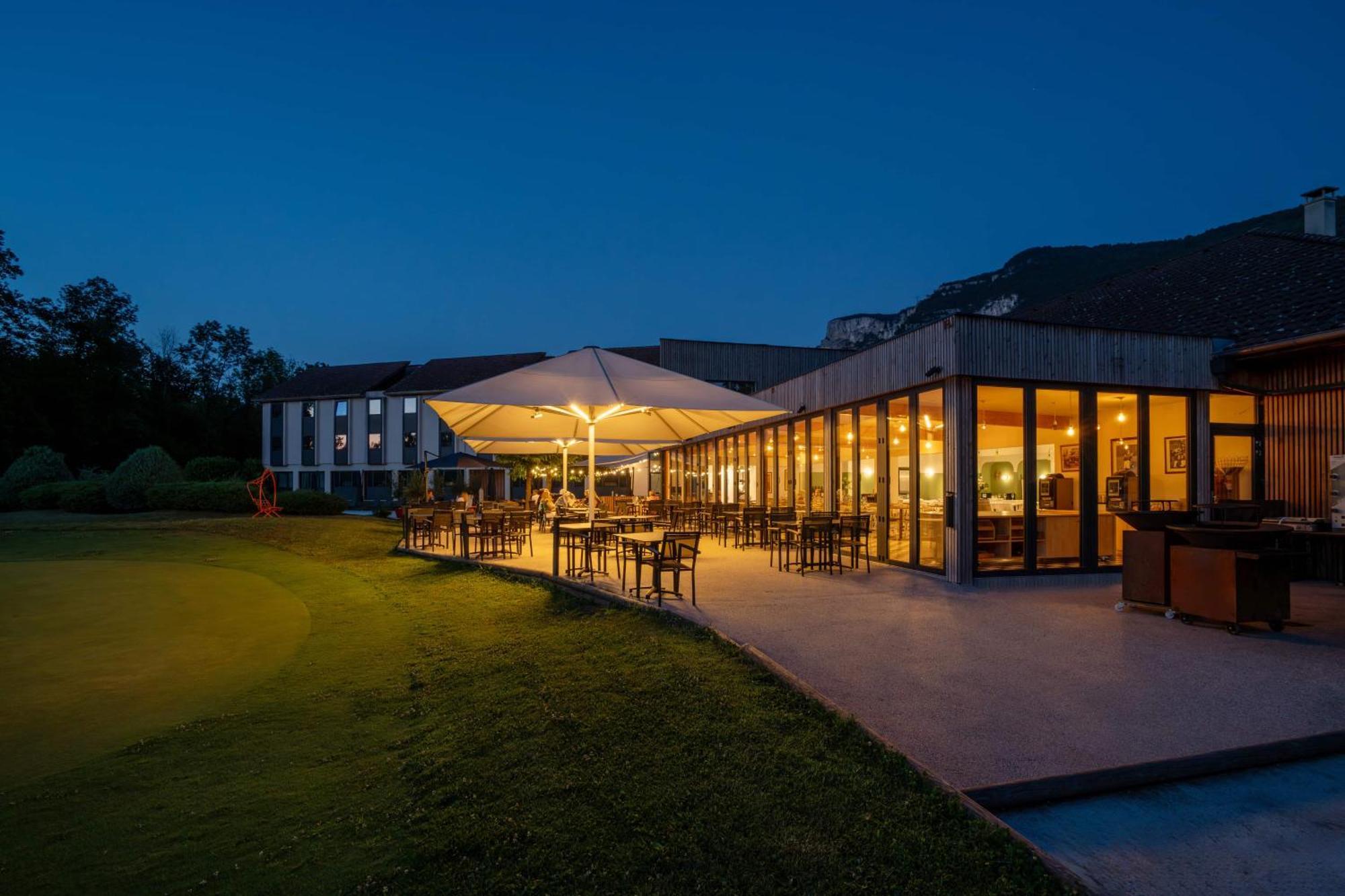Domaine De Charmeil Saint-Quentin-sur-Isère Exterior photo