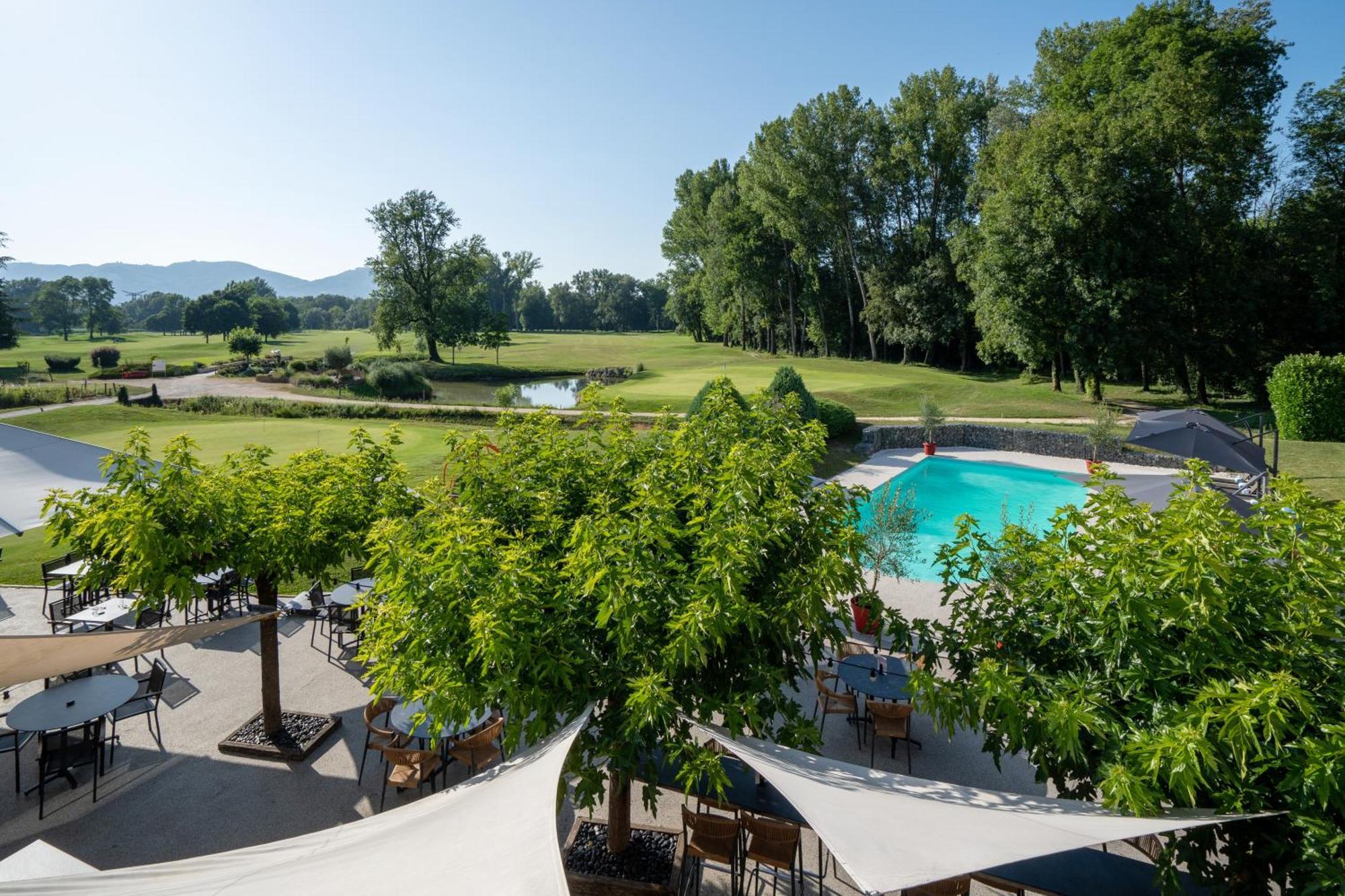 Domaine De Charmeil Saint-Quentin-sur-Isère Exterior photo